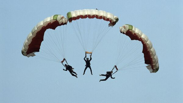 Gökten aşağa: SSCB’de paraşüt sporu - Sputnik Türkiye