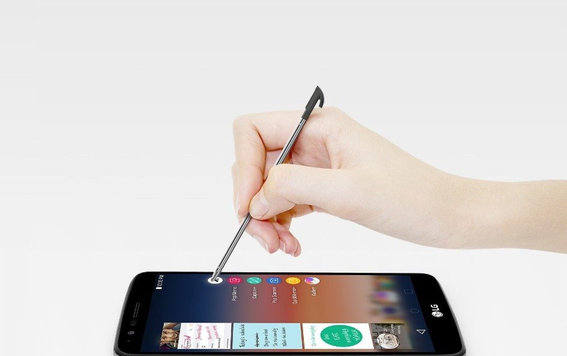 Смартфон со стилусом. Смартфон LG Stylus 3 m400dy. Смартфон со стилусом 2022. Крутые телефоны с ручкой. LG Stylus 3 Симка.