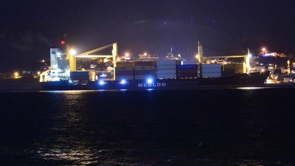 Çanakkale Boğazı'ndan geçen Türk bayraklı Med Denizli konteyner gemisinde, makine arızası meydana geldi. - Sputnik Türkiye
