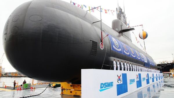 Güney Kore 3 bin tonluk denizaltısını tanıttı - Sputnik Türkiye