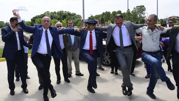 Danslarıyla dikkat çeken siyasetçiler - Sputnik Türkiye