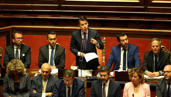 Newly appointed Italian Prime Minister Giuseppe Conte speaks next to Interior Minister Matteo Salvini, Minister of Labor and Industry Luigi Di Maio, Minister of Justice Alfonso Bonafede and Foreign Minister Enzo Moavero Milanesi during his first session at the Senate in Rome, Italy, June 5, 2018 - Sputnik Türkiye