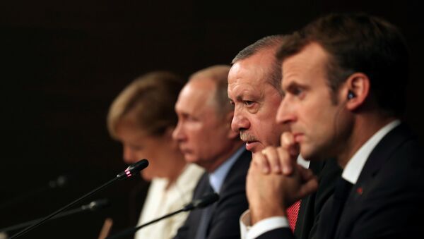 Rusya Devlet Başkanı Vladimir Putin, Cumhurbaşkanı Recep Tayyip Erdoğan, Almanya Başbakanı Angela Merkel ve Fransa Cumhurbaşkanı Emmanuel Macron - Sputnik Türkiye