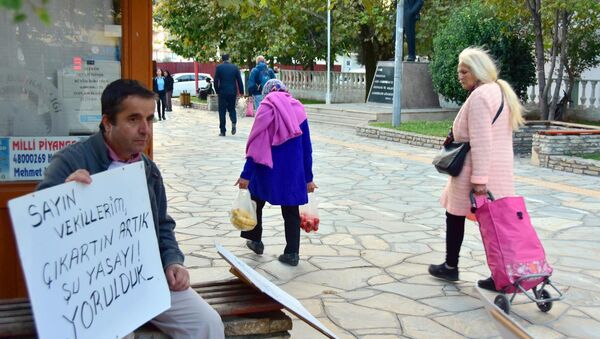 Doktordan 'sağlıkta şiddet' eylemi: Çıkarın artık şu yasayı, yorulduk - Sputnik Türkiye