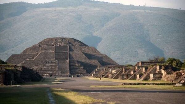Meksika'da bulunan Teotihuacan arkeolojik alanı - Sputnik Türkiye