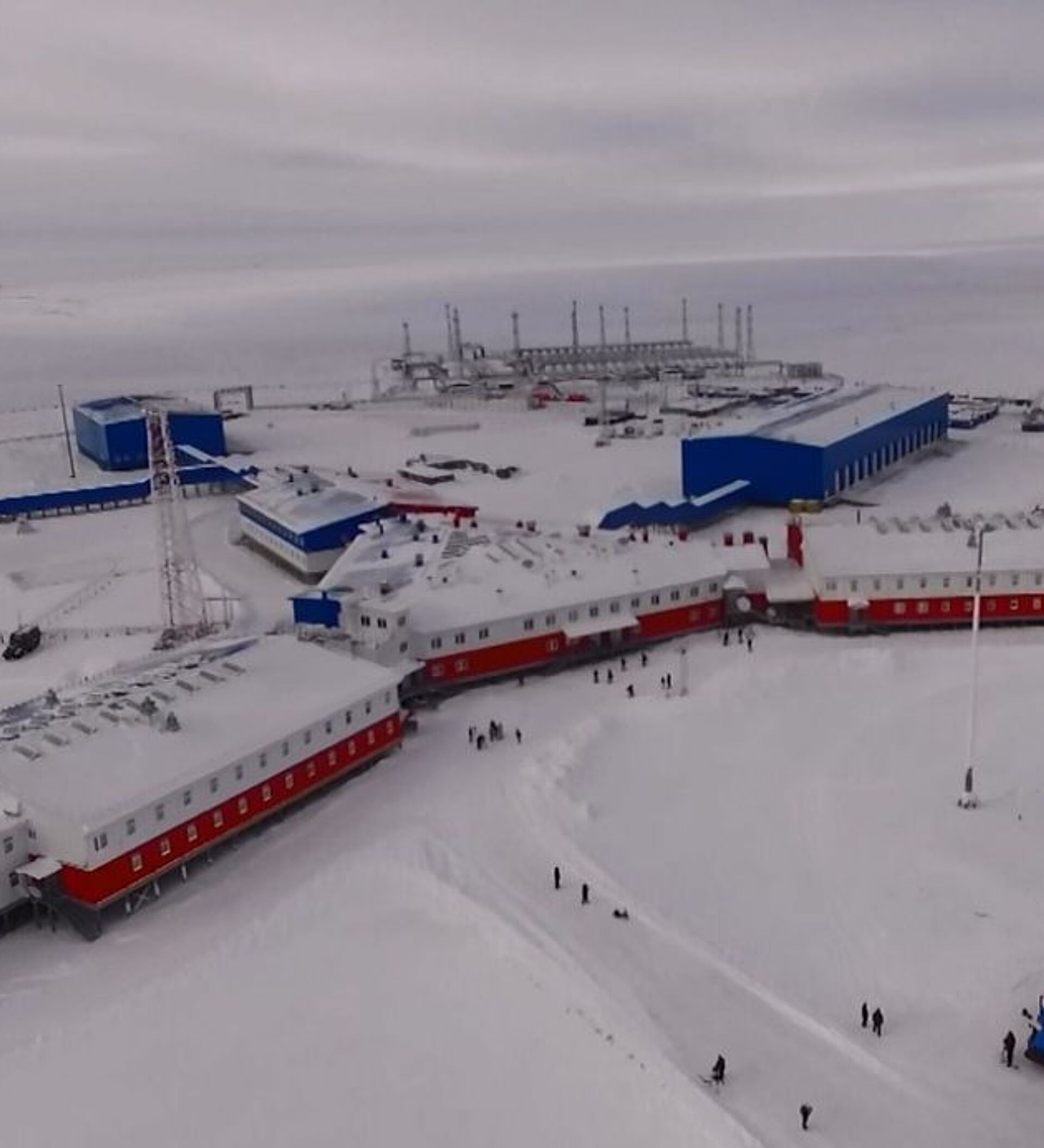 Арктическая станция трилистник