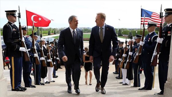 Milli Savunma Bakanı Hulusi Akar - ABD Savunma Bakan Vekili Patrick Shanahan  - Sputnik Türkiye