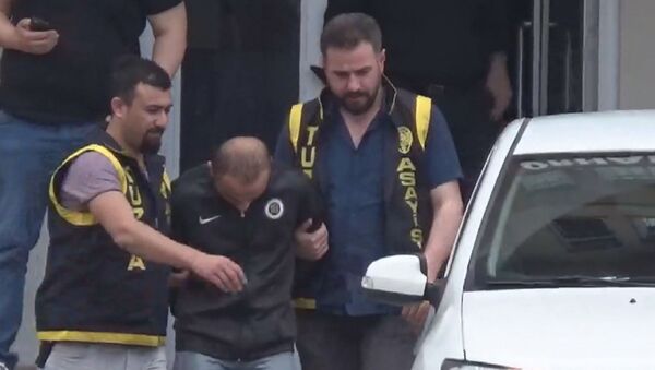  Erik çekirdeği için çocuğu döven adama hapis talebi - Sputnik Türkiye