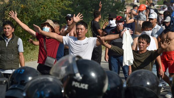Kırgızistan'da protestolar - Sputnik Türkiye
