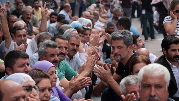 Diyarbakır, kayyum protestosu, oturma eylemi - Sputnik Türkiye