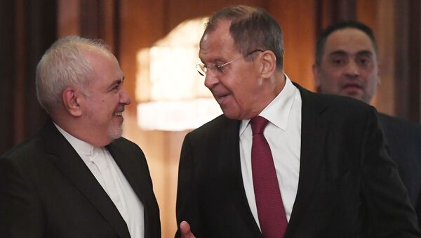 Dışişleri Bakanı Sergey Lavrov ve İran Dışişleri Bakanı Cevad Zarif - Sputnik Türkiye