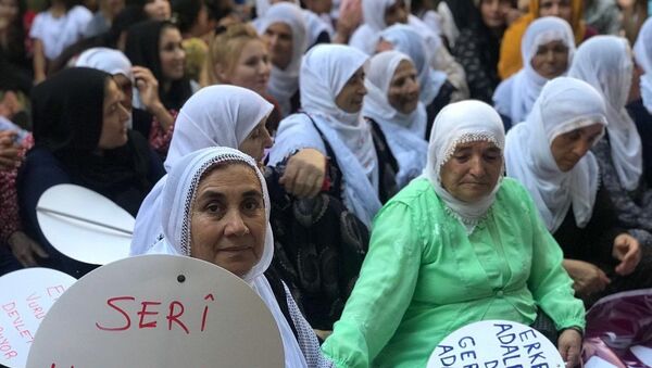 Mardin, kadın cinayeti, protesto - Sputnik Türkiye