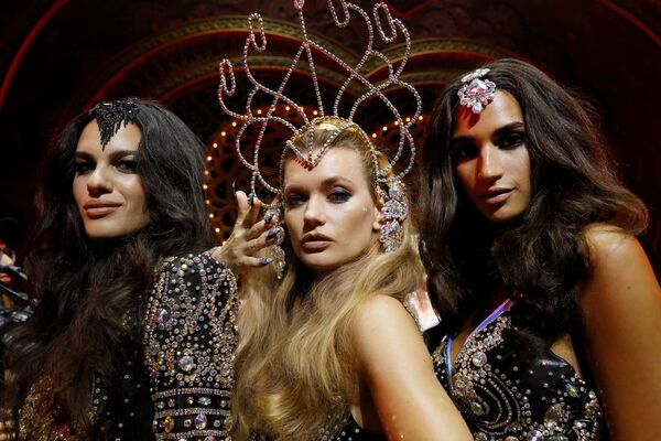 New York Moda HaftasındaThe Blonds x Moulin Rouge gösterisi - Sputnik Türkiye