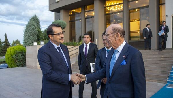 Bakan Dönmez ile ABD Ticaret Bakanı Ross - Sputnik Türkiye