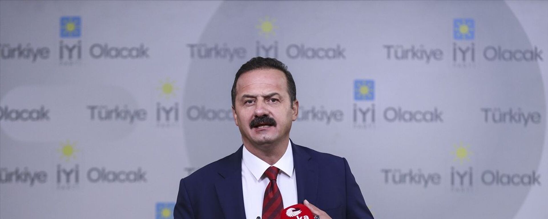 İYİ Parti Sözcüsü Yavuz Ağıralioğlu, partisinin Başkanlık Divanı Toplantısı'nın ardından gazetecilere açıklama yaptı. - Sputnik Türkiye, 1920, 09.05.2023