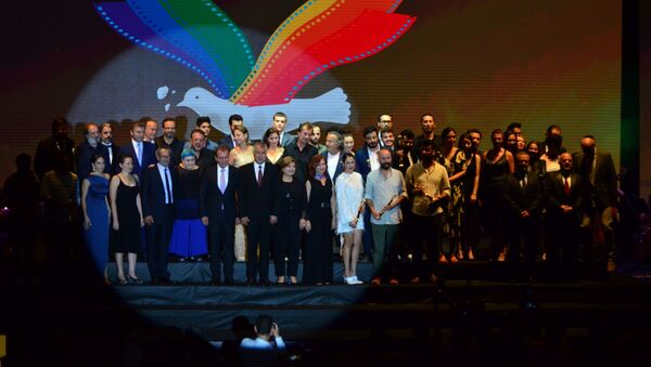 26. Uluslararası Altın Koza Film Festivali’nin büyük ödülleri sahiplerini buldu - Sputnik Türkiye