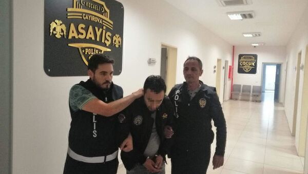 Vapurda taciz iki kadını taviz eden kişi gözaltına alındı - Rıza E.  - Sputnik Türkiye