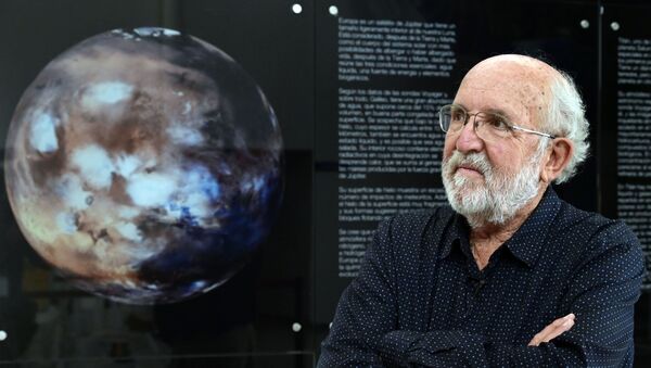 2019 Nobel Fizik Ödülü sahibi İsviçreli astrofizikçi Michel Mayor  - Sputnik Türkiye