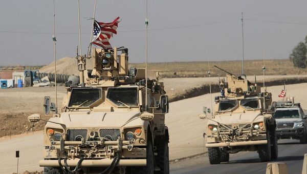 Suriye'den çekilen ABD askerleri Irak'a ulaştı - Sputnik Türkiye