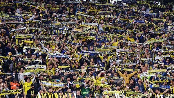 Fenerbahçe ile Konyaspor arasında Ülker Stadyumu'nda oynanan karşılaşmayı 39 bin 425 biletli seyirci takip etti. - Sputnik Türkiye