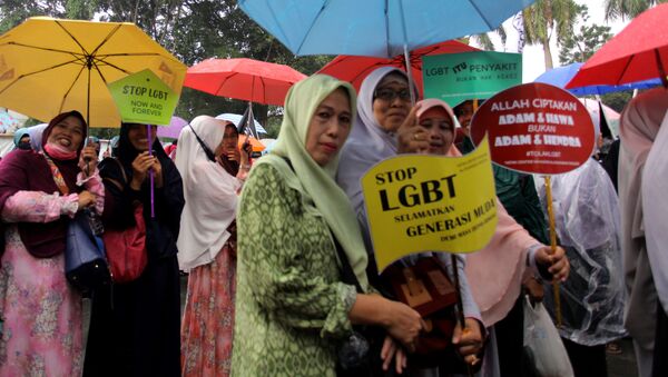 Endonezya’da LGBTİ karşıtı yürüyüş - Sputnik Türkiye