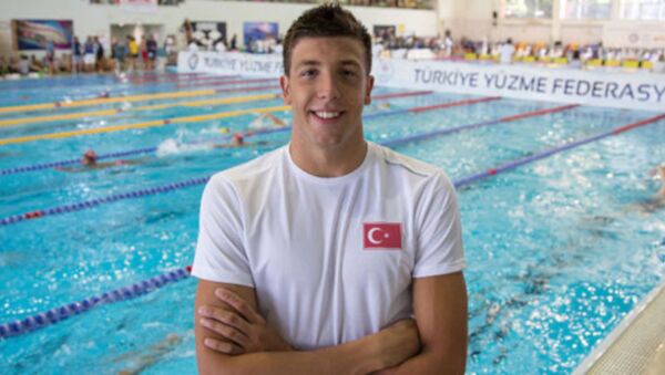 Milli yüzücü Emre Sakçı, gümüş madalya kazandı - Sputnik Türkiye