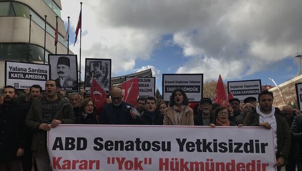 ABD Senatosu’nun Ermeni karar tasarısı Ankara’da protesto edildi - Sputnik Türkiye