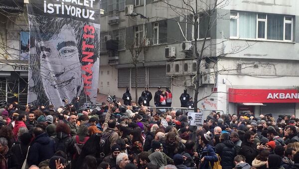 Hrant Dink ölümünün 13. yılında anıldı - Sputnik Türkiye