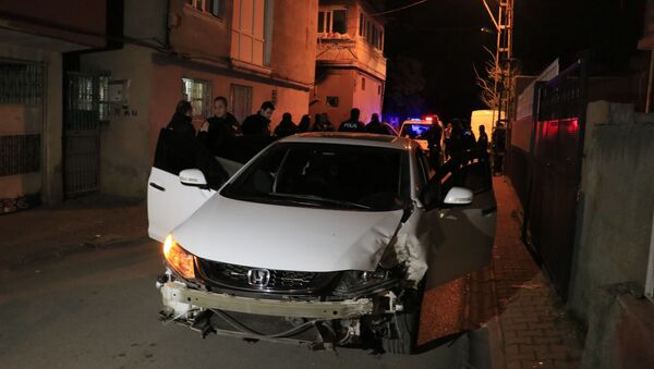 Çaldığı araçla kaza yapınca yakalandı, 'Kendimin zannetttim' dedi - Sputnik Türkiye