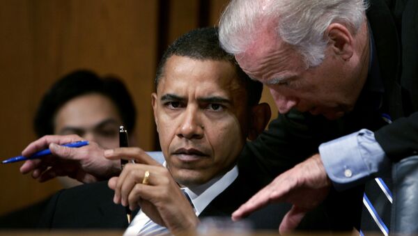 Joe Biden ve Barack Obama - 2005 - Sputnik Türkiye