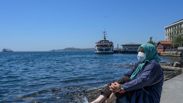 Yaşlı - maske - koronavirüs - Beşiktaş - İstanbul - Sputnik Türkiye