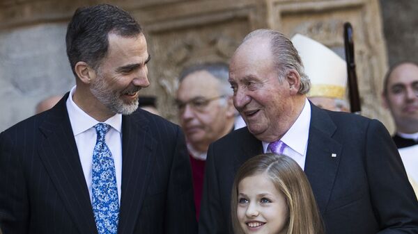 İspanya Kralı 6. Felipe ve eski kral Juan Carlos - Sputnik Türkiye